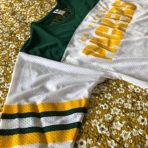 Women’s Green Bay Packers PINK Mesh T-shirt- Large